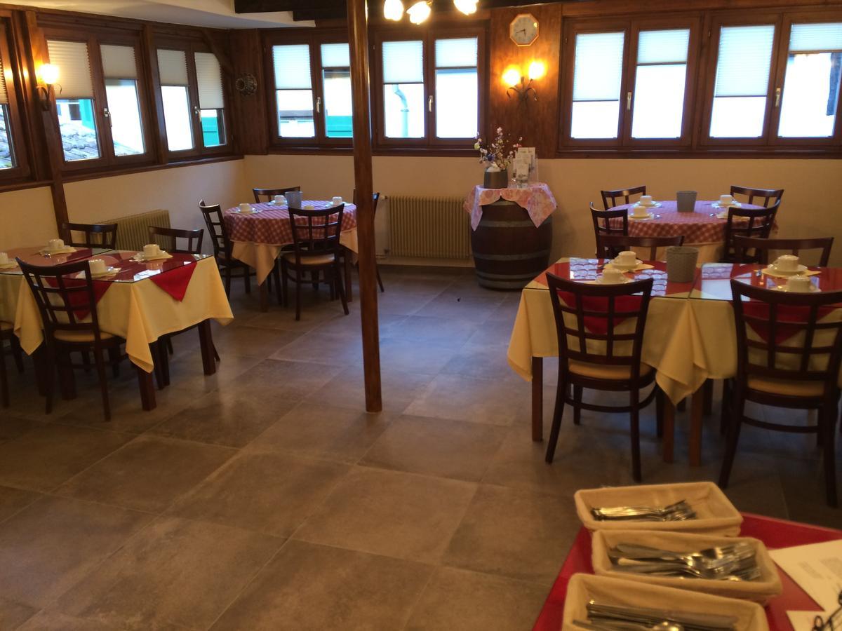 Auberge des Trois Châteaux Eguisheim Exterior foto